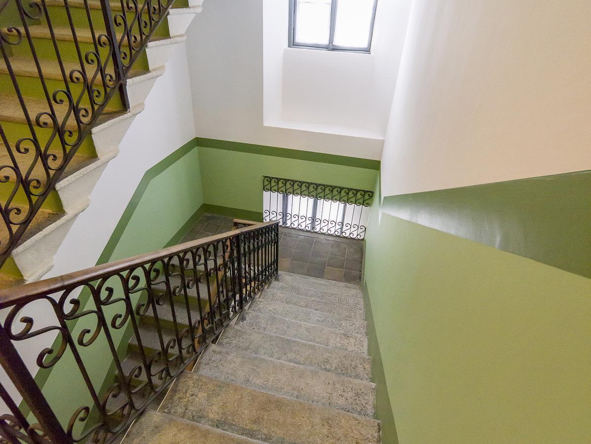 Отель La Nostra Casa In Centro Лекко Экстерьер фото